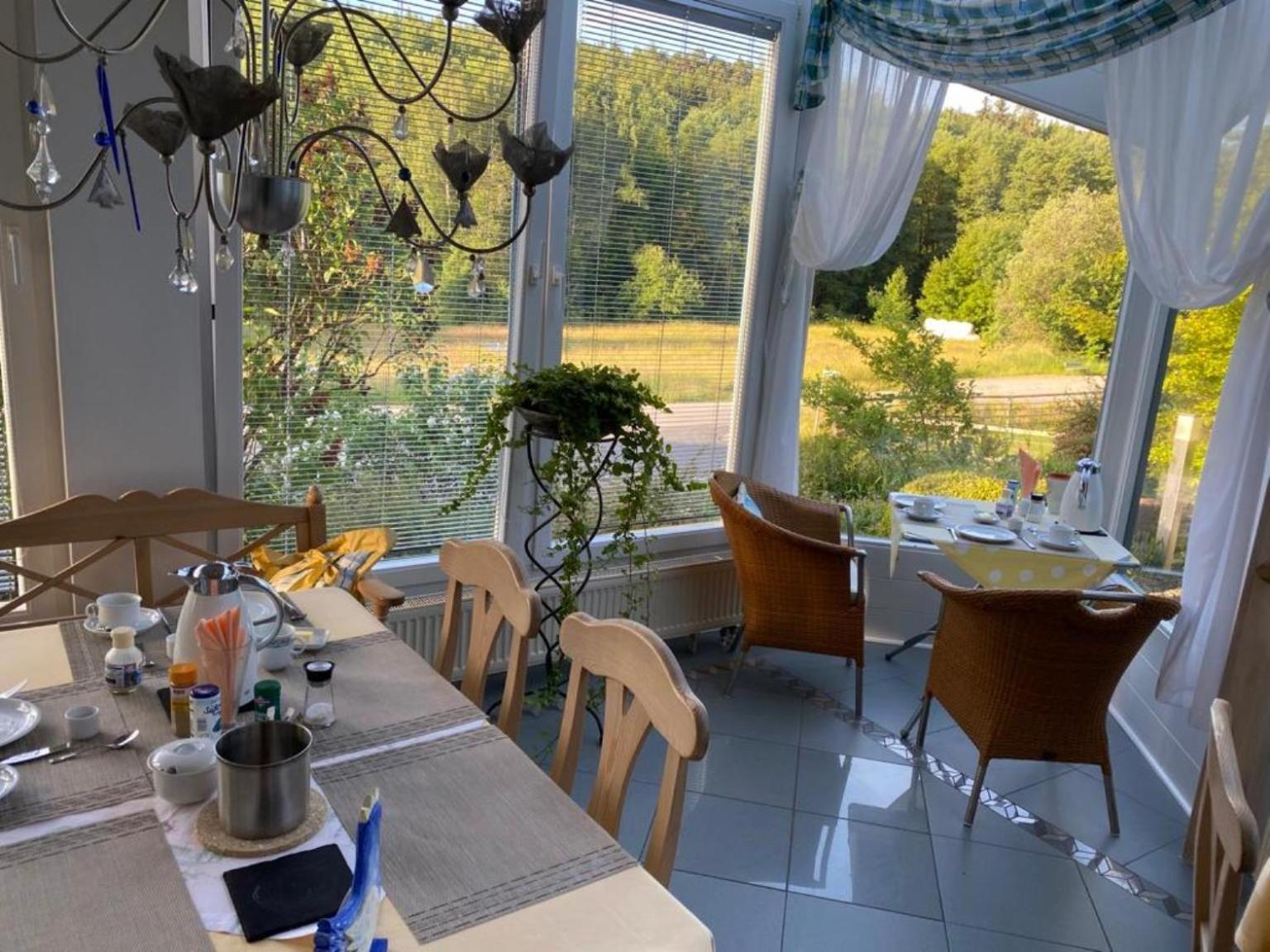 Pension-Ferienwohnung Liesbachtal Direkt Am Waldrand Bayerische Rhoen Schönau an der Brend Camera foto