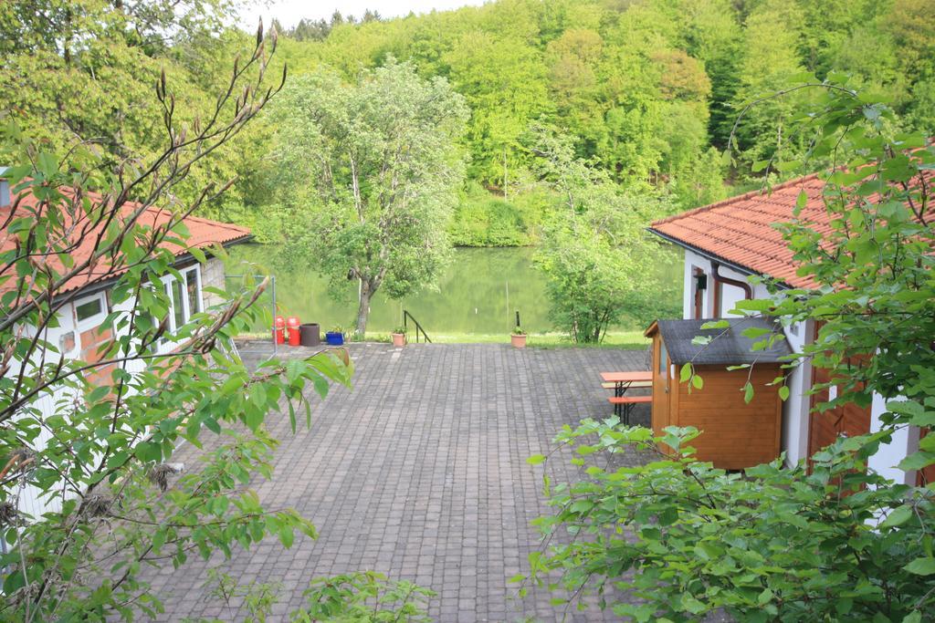 Pension-Ferienwohnung Liesbachtal Direkt Am Waldrand Bayerische Rhoen Schönau an der Brend Esterno foto